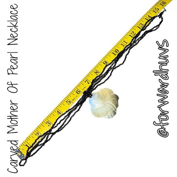 Handmade Mother of Pearl Hibiscus Necklace - Artistry in Every Petal - Picture 11 of 12